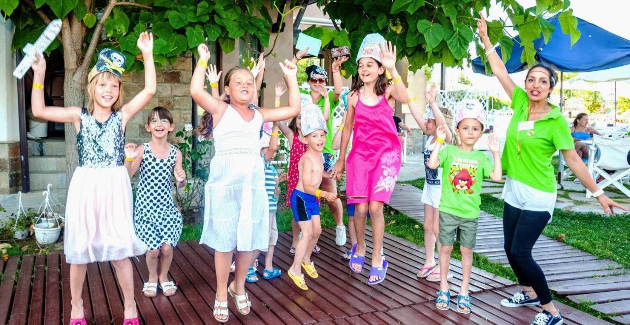 Oasis Del Mare Beach Front Hotel ロゼネッツ エクステリア 写真