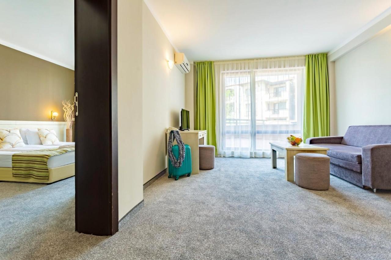 Oasis Del Mare Beach Front Hotel ロゼネッツ エクステリア 写真