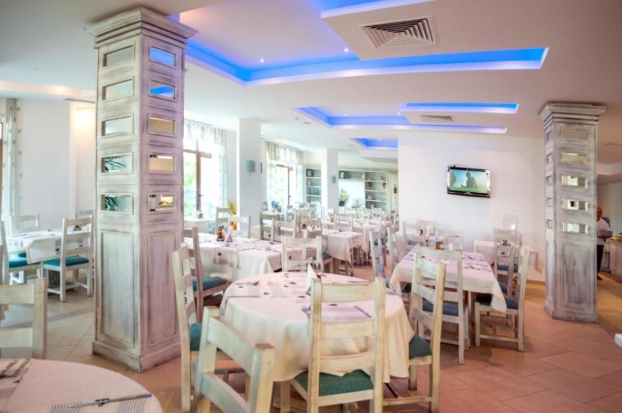 Oasis Del Mare Beach Front Hotel ロゼネッツ エクステリア 写真