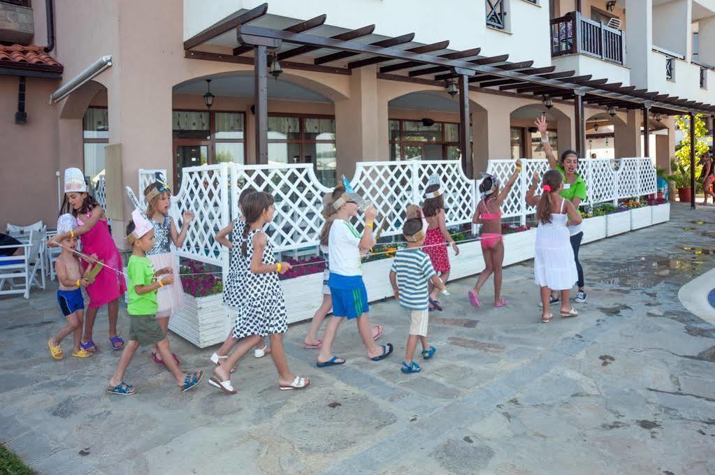 Oasis Del Mare Beach Front Hotel ロゼネッツ エクステリア 写真